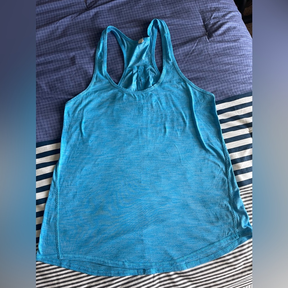 Lululemon tank top